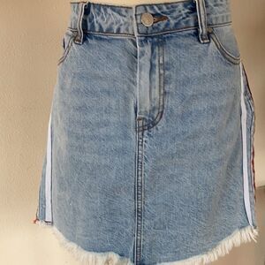 Kendall and Kylie denim frayed micro miniskirt red white side ribbons Zip 28